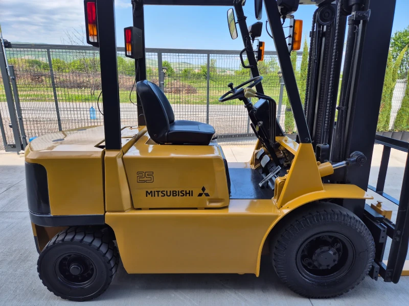 Мотокар Mitsubishi 2.5 тона / ИЗРАВНИТЕЛ / ПЕРФЕКТЕН !, снимка 6 - Индустриална техника - 50106235