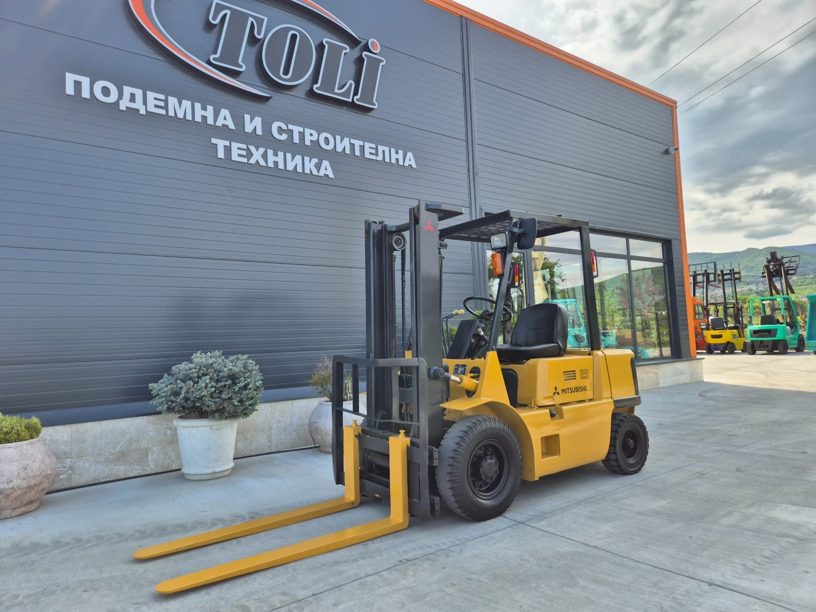  Mitsubishi 2.5  /  /  ! | Mobile.bg   1