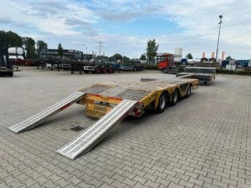 Полуремарке Faymonville Tandem 2, 3 и 4 оси , LowLoader Broshuis, Goldhofe, снимка 7 - Ремаркета - 49149162