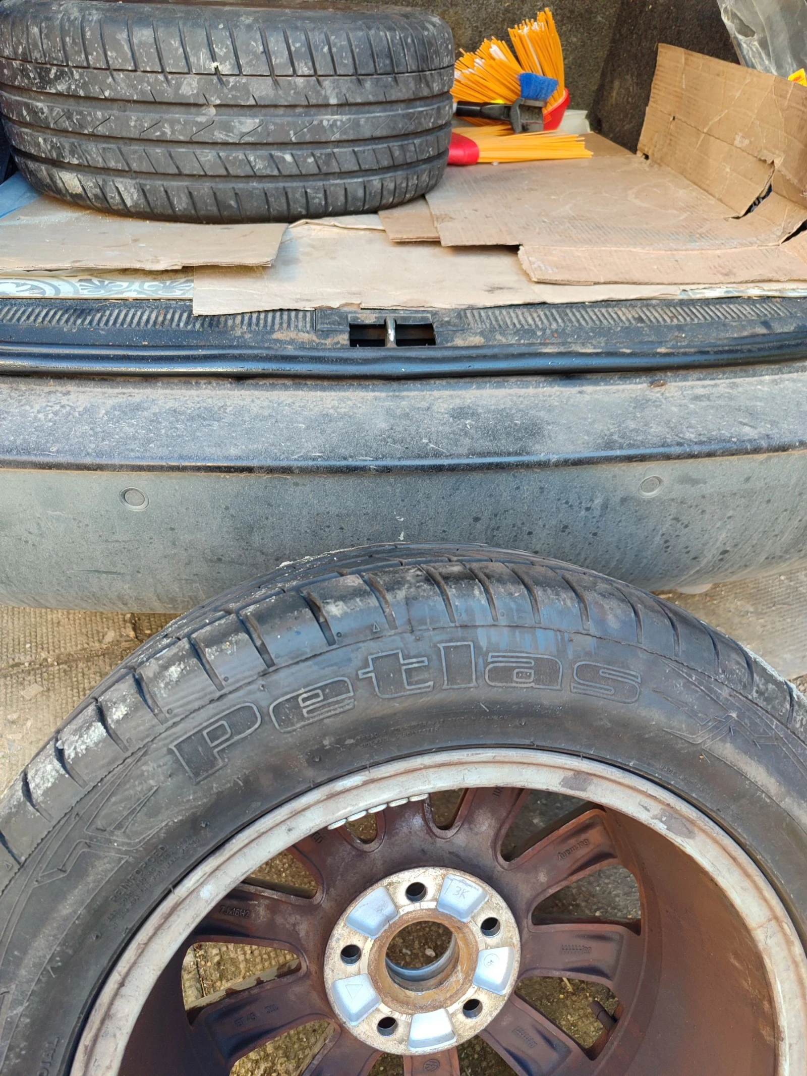 ���� � ������ 215/55R16 �� VW Passat | Mobile.bg � ����������� 4