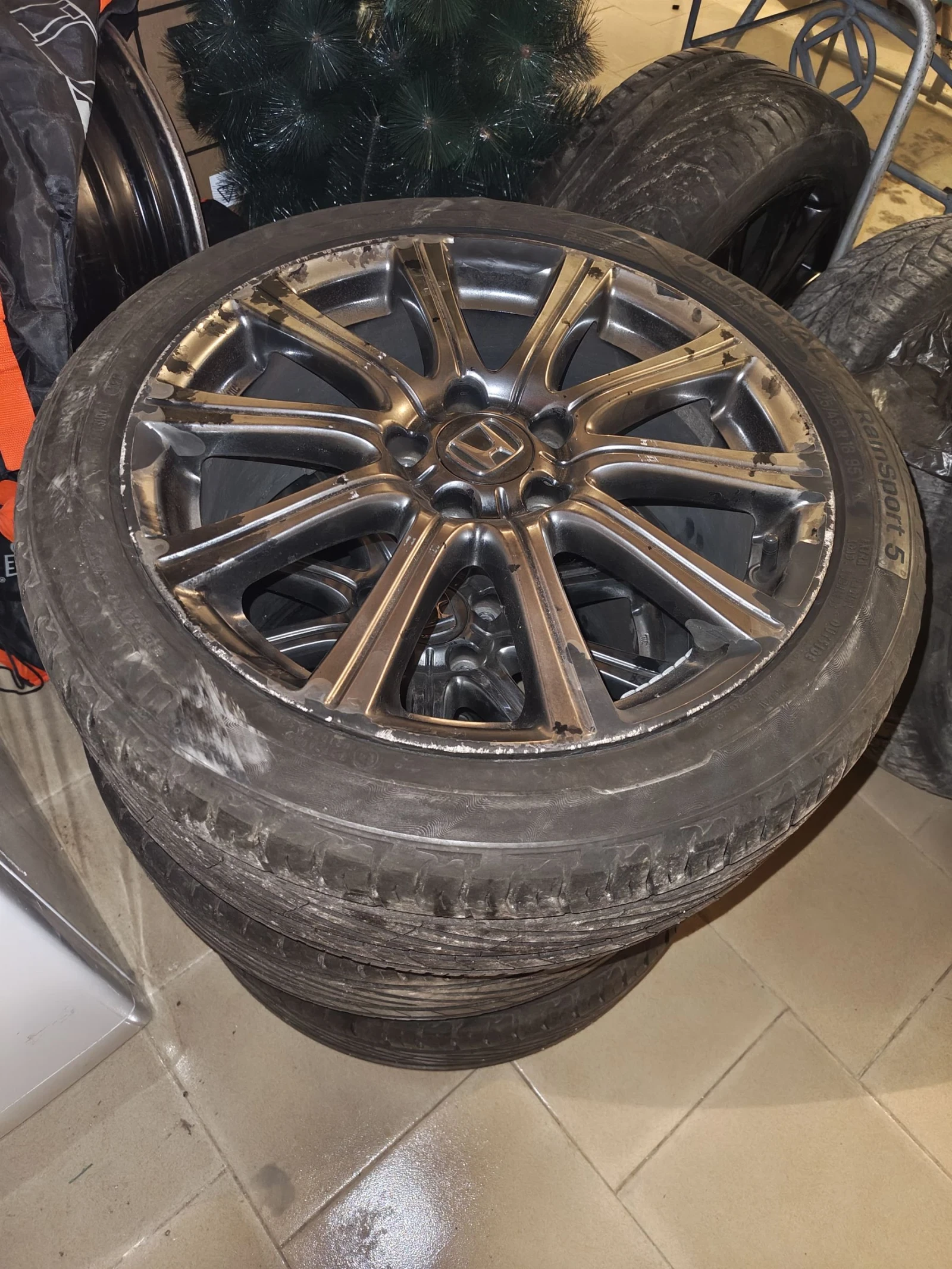 Гуми с джанти Uniroyal 225/45R18