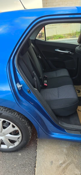 Toyota Auris 1.6 бензин, фейслифт, снимка 8