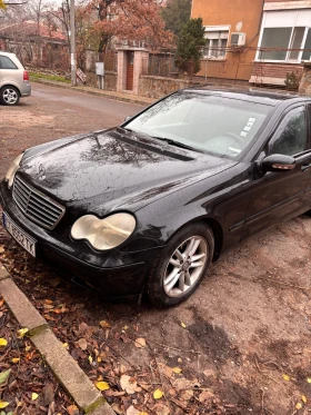 Mercedes-Benz C 200, снимка 11