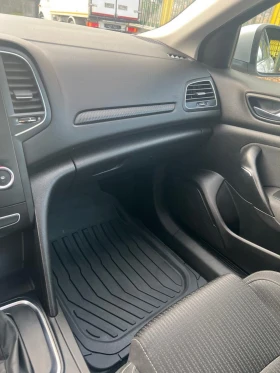 Renault Megane 1.5dci-АВТОМАТ КЛИМАТРОНИК | Auto.bg — изображение 16