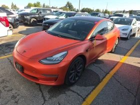 ������ Tesla Model 3