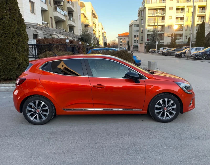 Renault Clio 1.6 / E-TECH hybrid, снимка 6 - Автомобили и джипове - 48759226