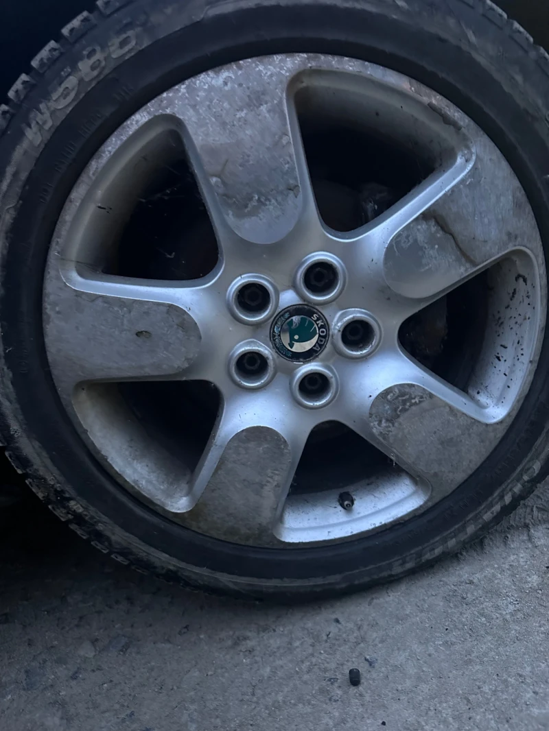 Skoda Octavia Scout 2.0TDI BMM* 140к.с НА ЧАСТИ, снимка 6 - Автомобили и джипове - 51374827