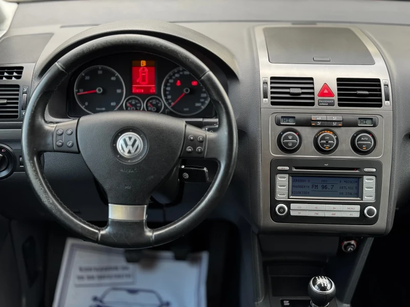 VW Touran 2.0TDI/FACELIFT/7-МЕСТА, снимка 13 - Автомобили и джипове - 52170725