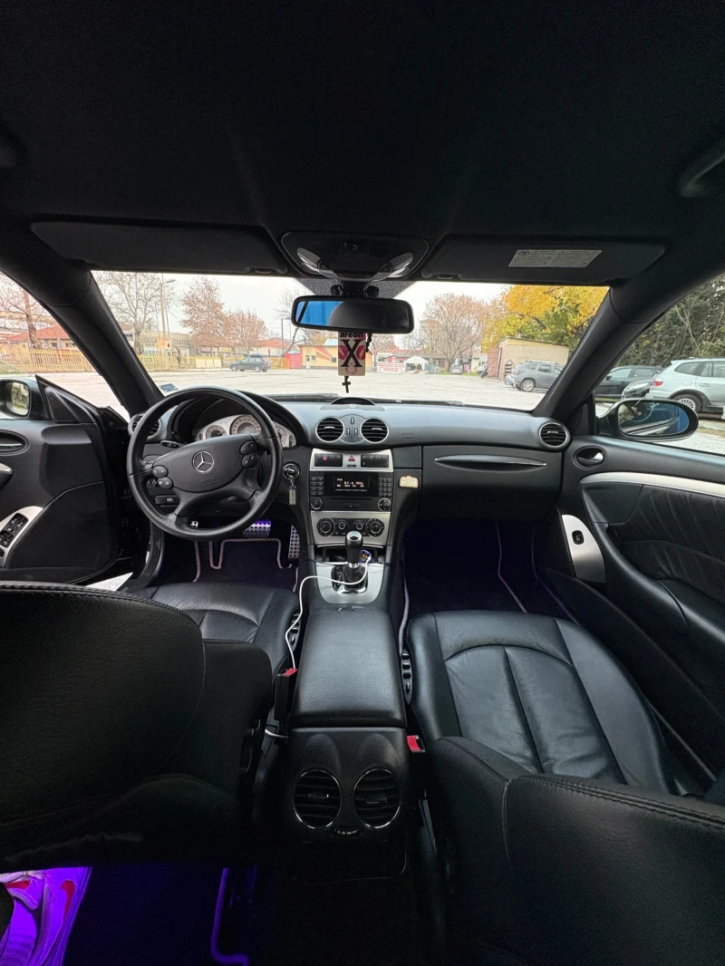 Mercedes-Benz CLK 220 CDI, снимка 9 - Автомобили и джипове - 52640791