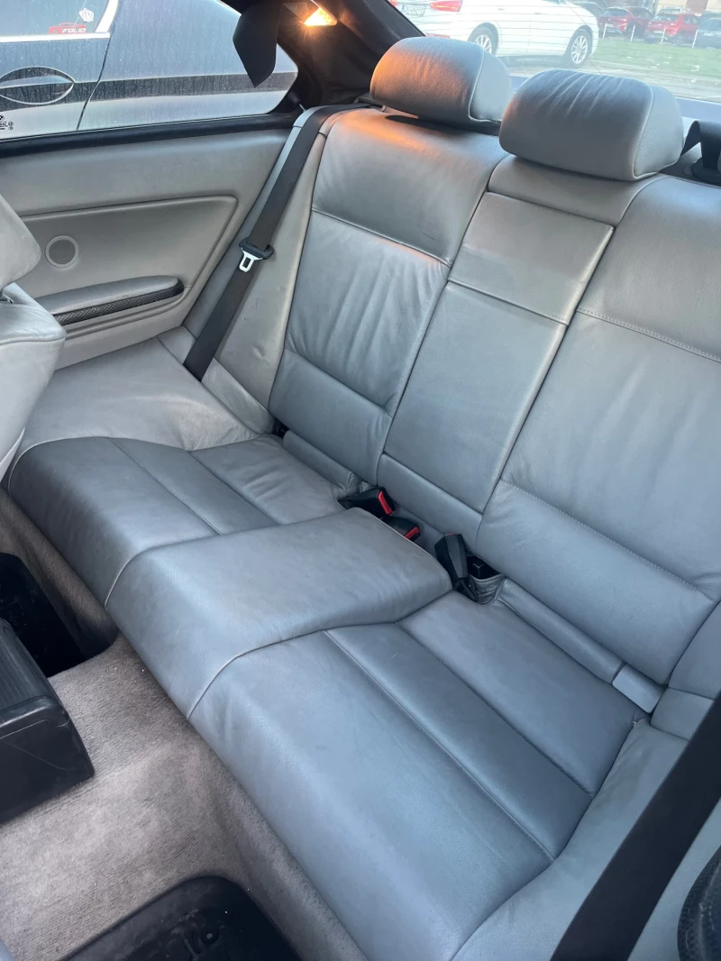 BMW 320, снимка 11 - Автомобили и джипове - 52872472