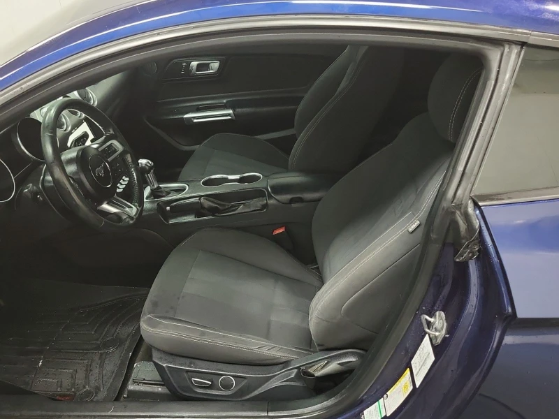 Ford Mustang * CARFAX* АВТО КРЕДИТ, снимка 5 - Автомобили и джипове - 53246119