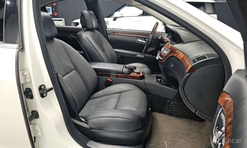 Mercedes-Benz S 550, снимка 10 - Автомобили и джипове - 53306598