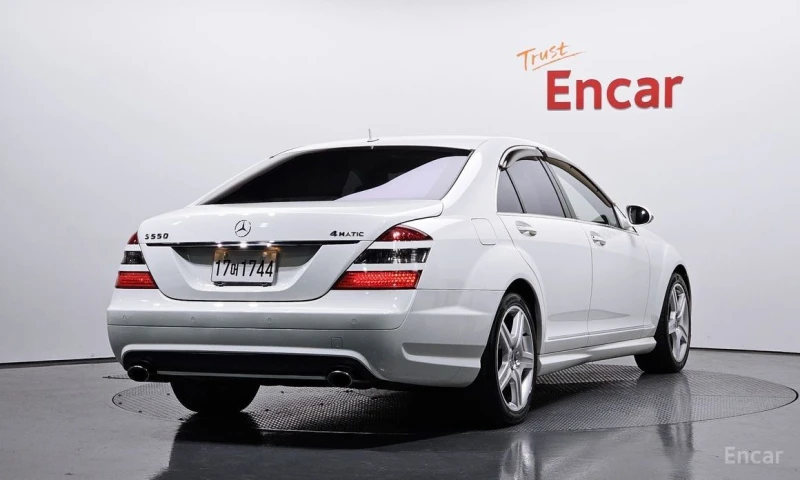 Mercedes-Benz S 550, снимка 2 - Автомобили и джипове - 53306598