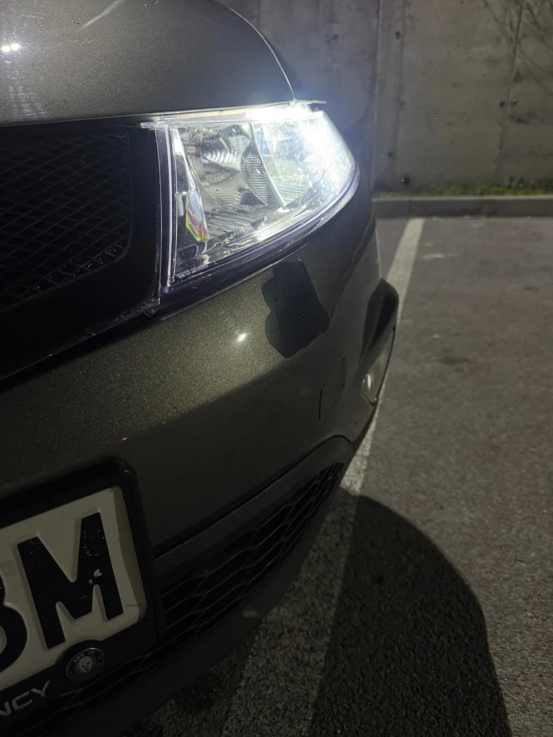 Honda Civic 2.2 I-CTDI, снимка 12 - Автомобили и джипове - 53471901