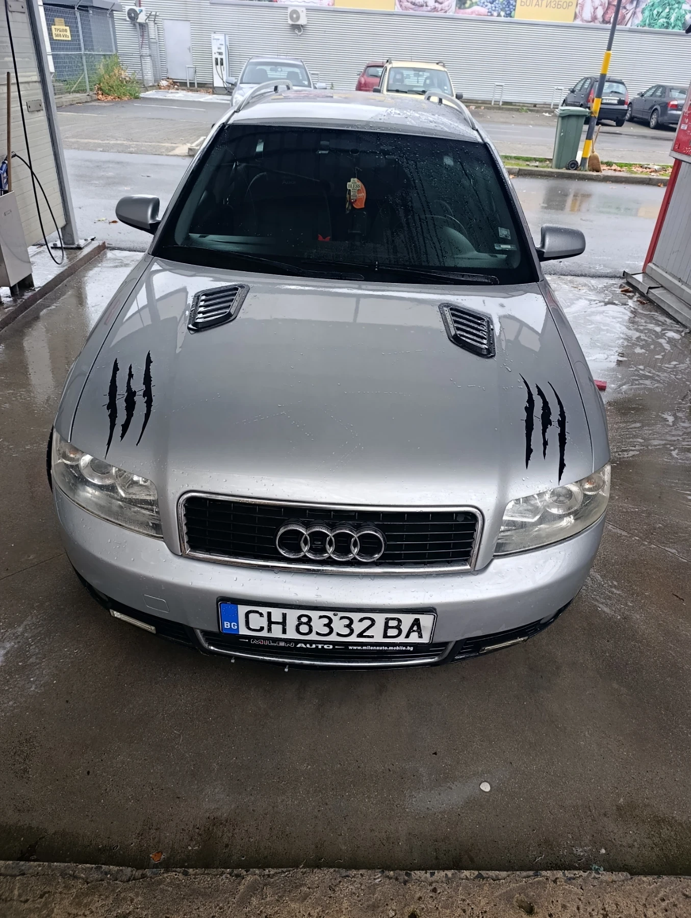 Audi A4 Коментар на цената на място , снимка 1