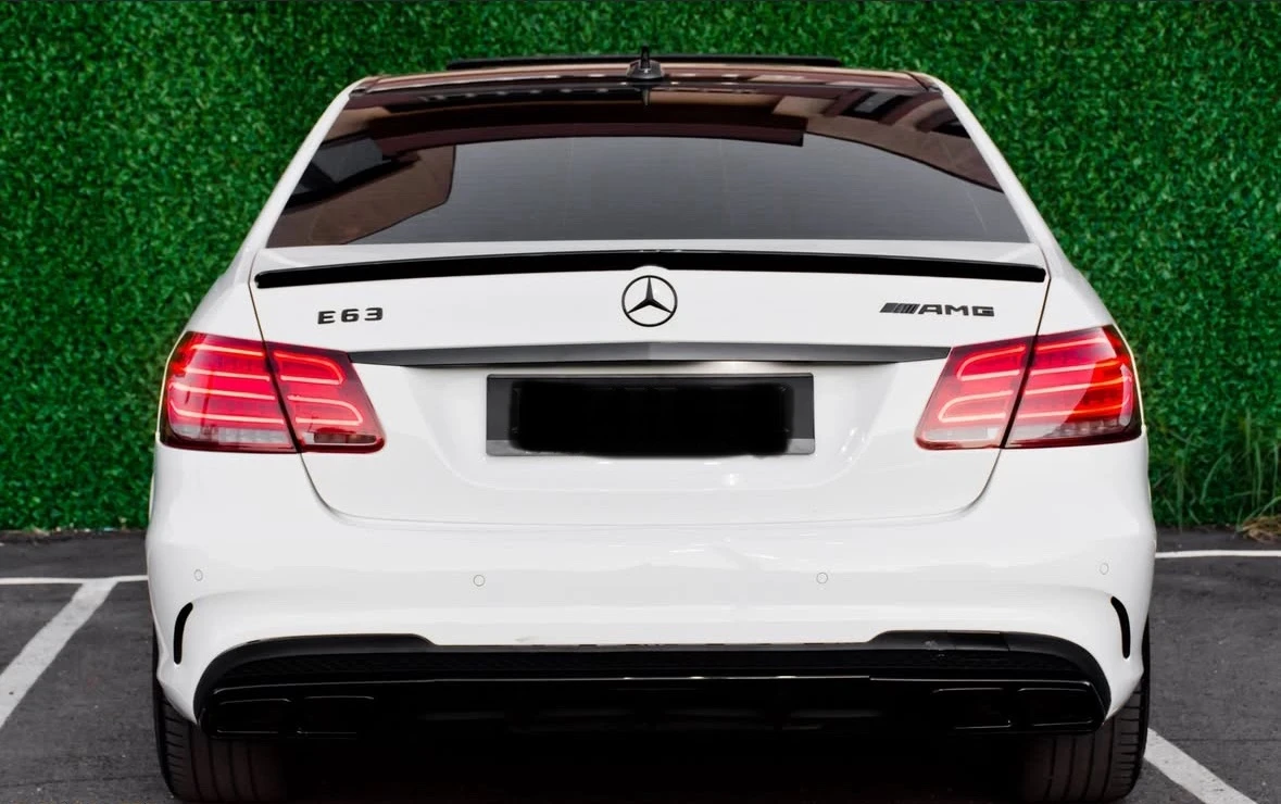 Mercedes-Benz E 220 E63 AMG 9G tronic - изображение 7