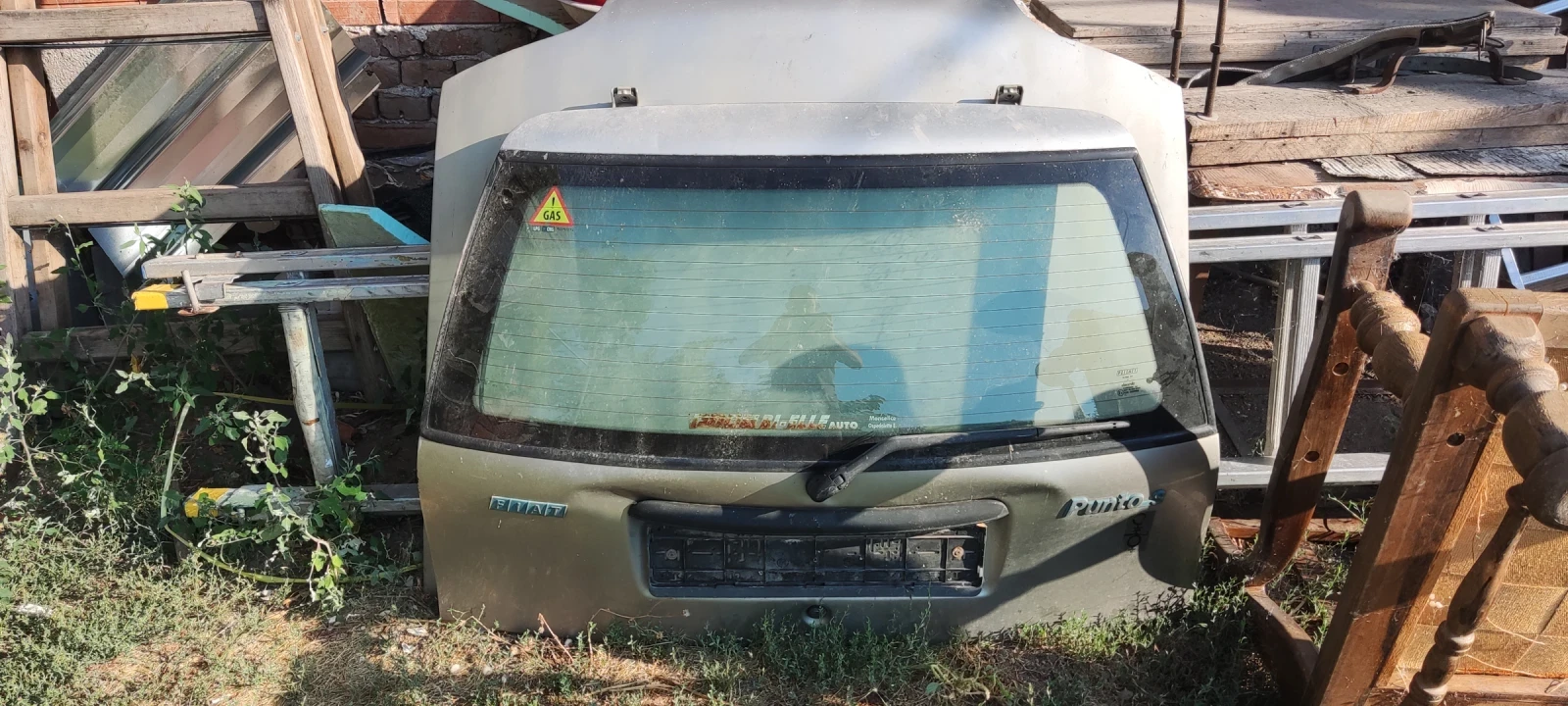 Fiat Punto За части само това на снимките е останало - изображение 2