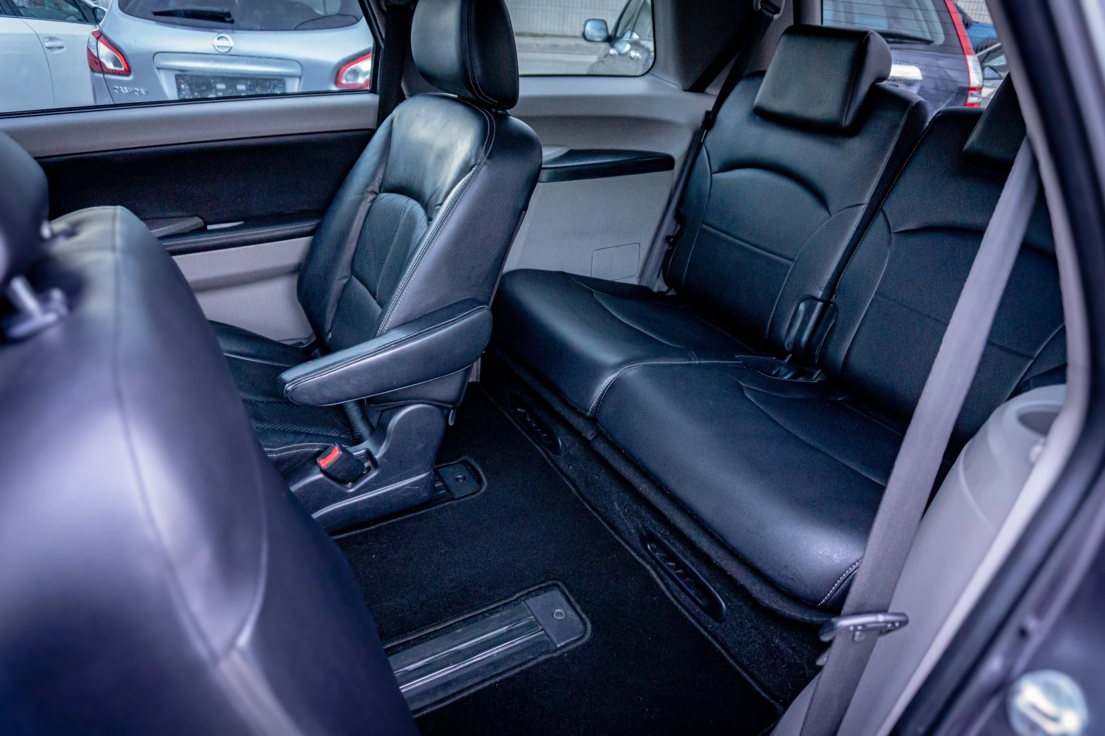 Mitsubishi Grandis 2.4i 165hp Executive!  !  | Mobile.bg   14