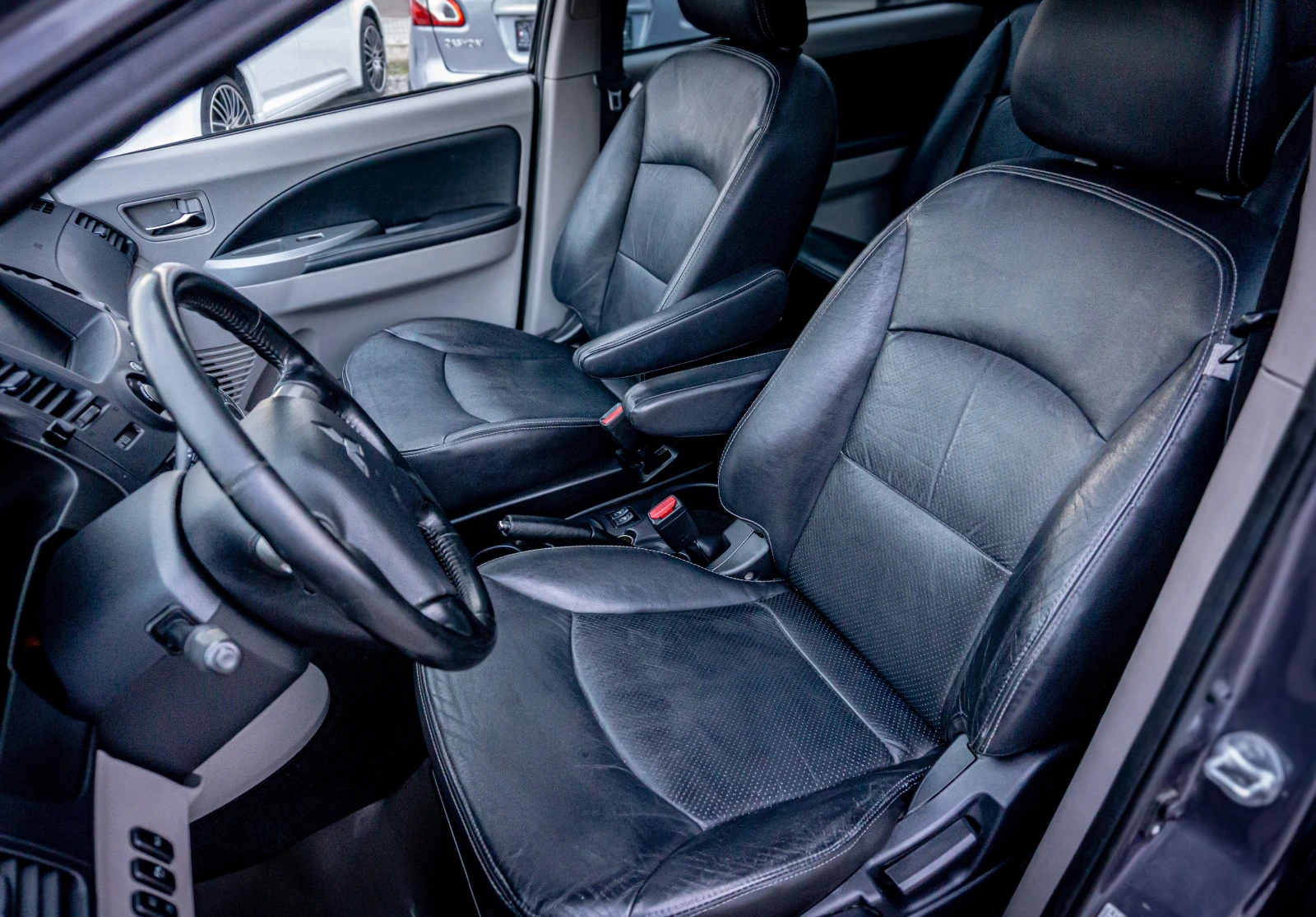 Mitsubishi Grandis 2.4i 165hp Executive!  !  | Mobile.bg   12