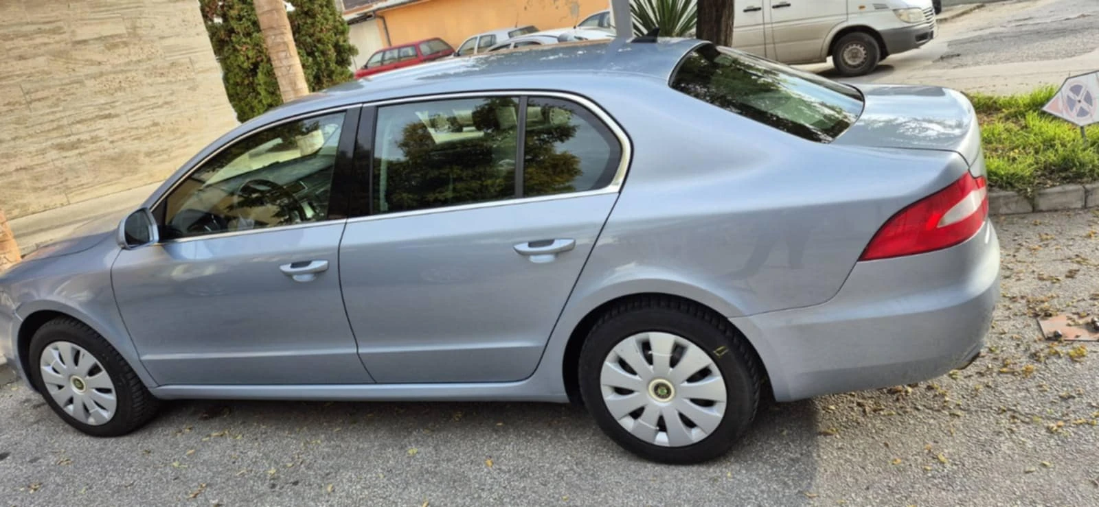 Skoda Superb | Mobile.bg   3
