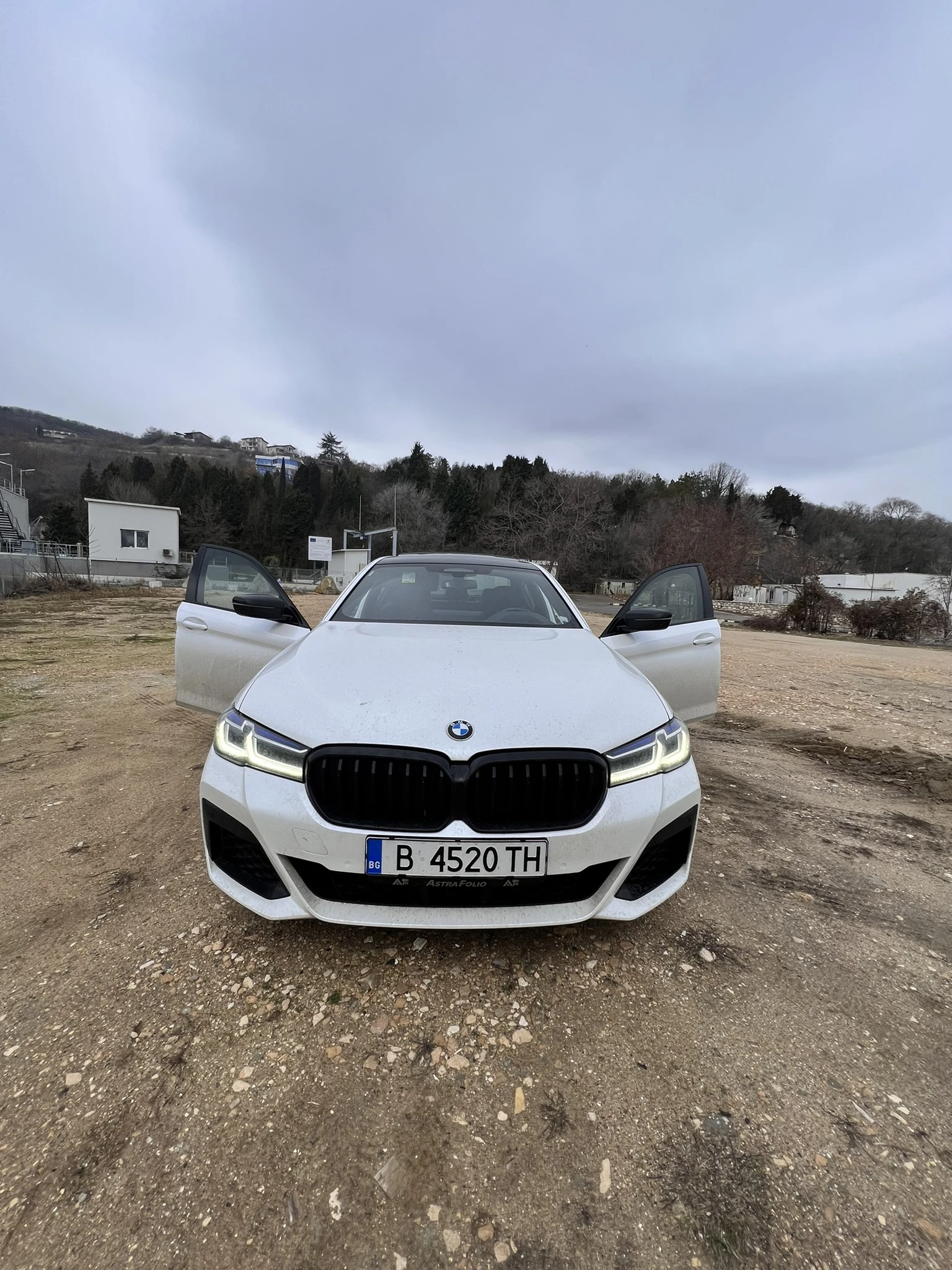 BMW 540 M-пакет | 1-ви собственик | Възможен лизинг - изображение 5