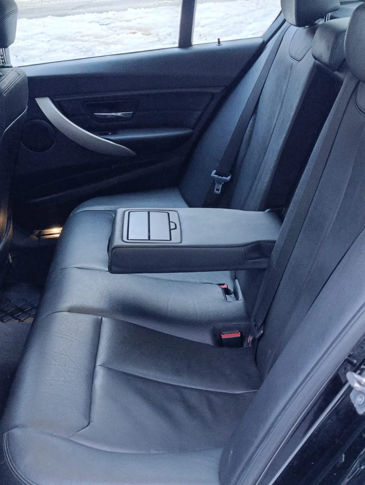 BMW 320  - изображение 10