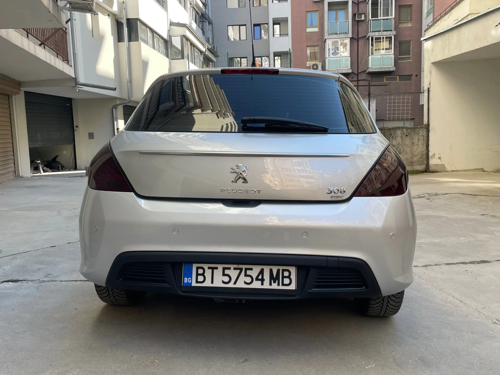 Peugeot 308 1.6 e-HDI 112 к.с. 2012 г. ТОП - изображение 5