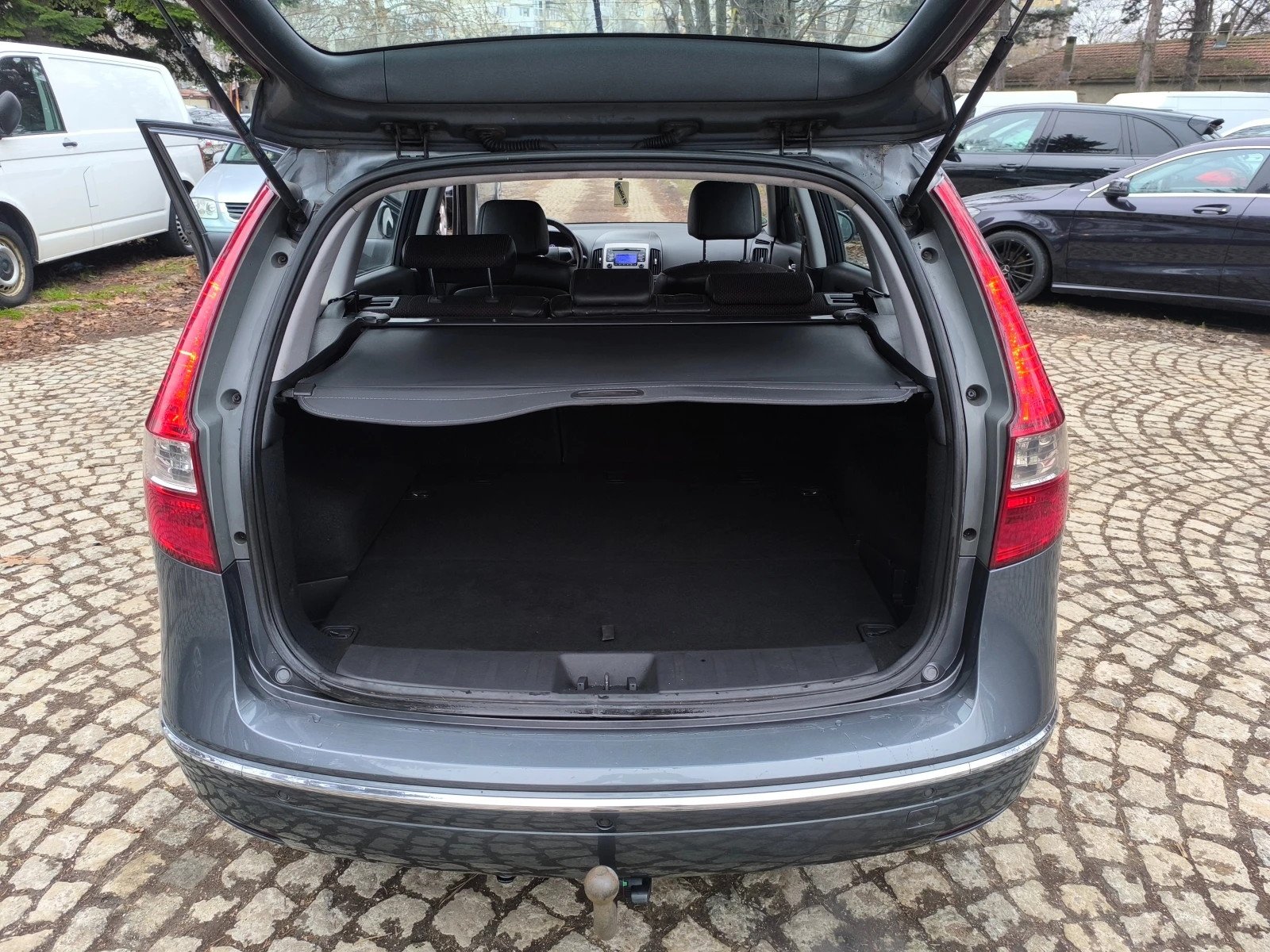 Hyundai I30 1.6 CRDI 90 �.� | Mobile.bg � ����������� 14