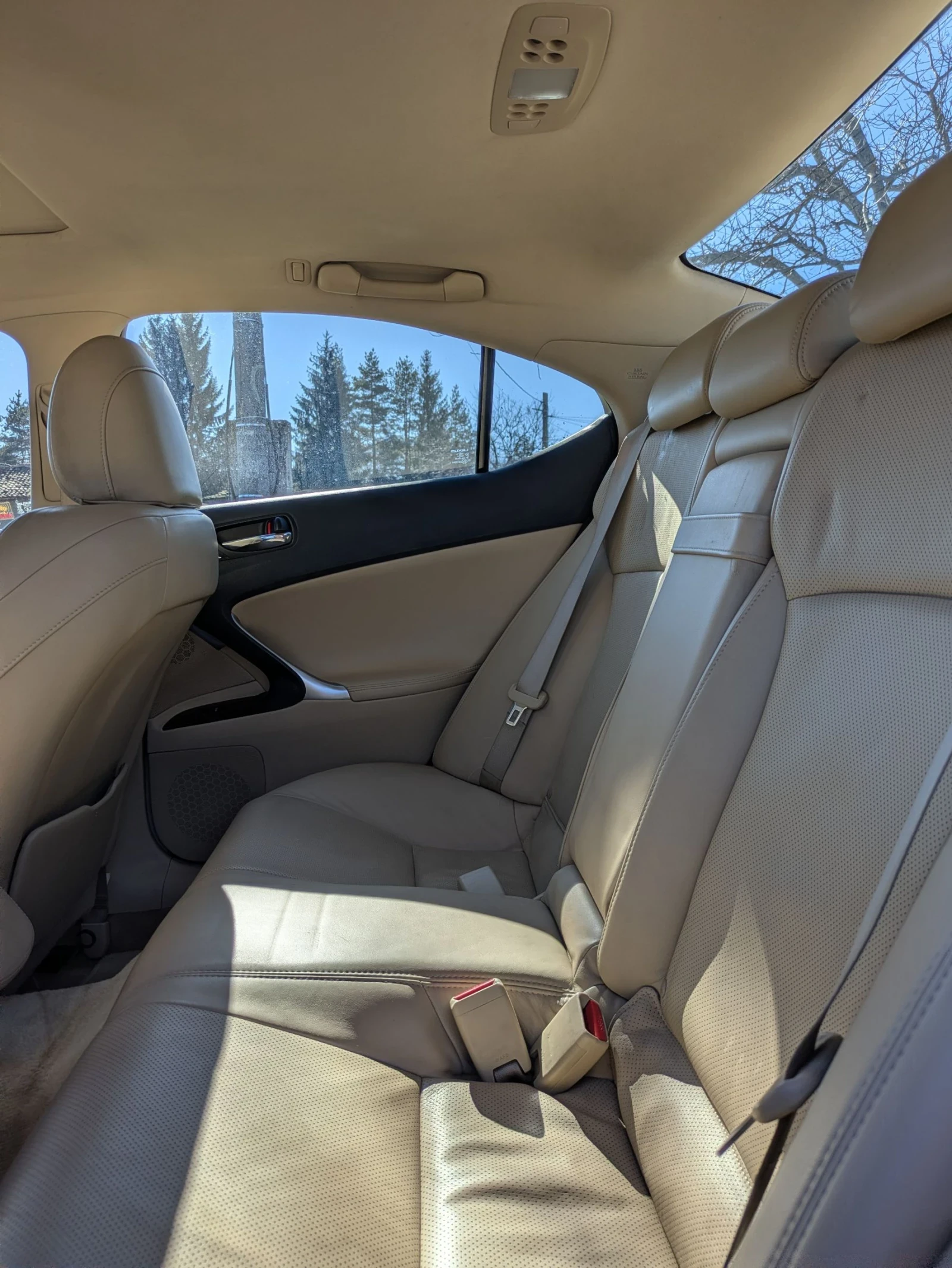 Lexus IS 250, снимка 10 - Автомобили и джипове - 53911414