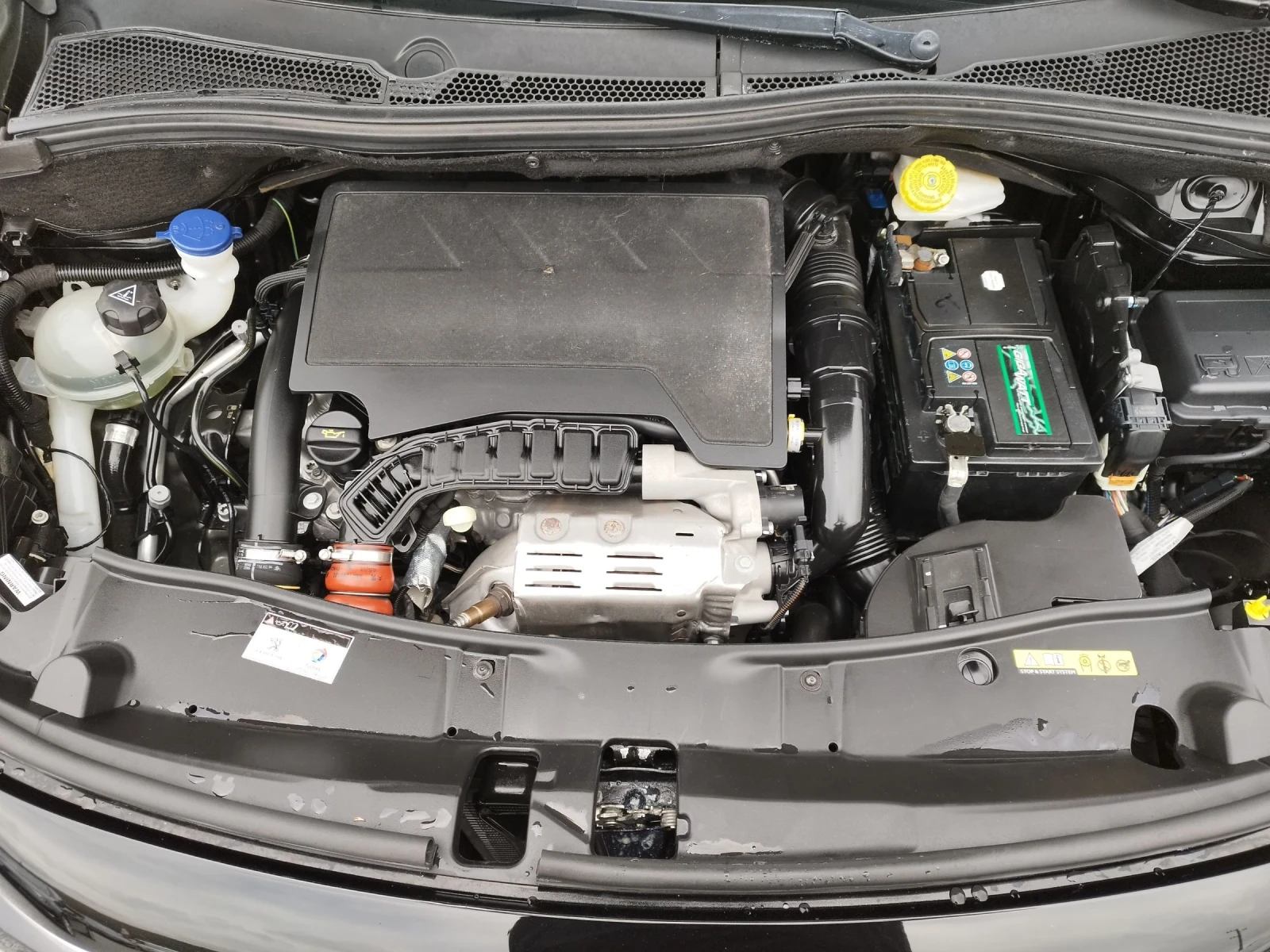 Peugeot 2008 1.2I 110кс.АВТОМАТ, снимка 16 - Автомобили и джипове - 54172141