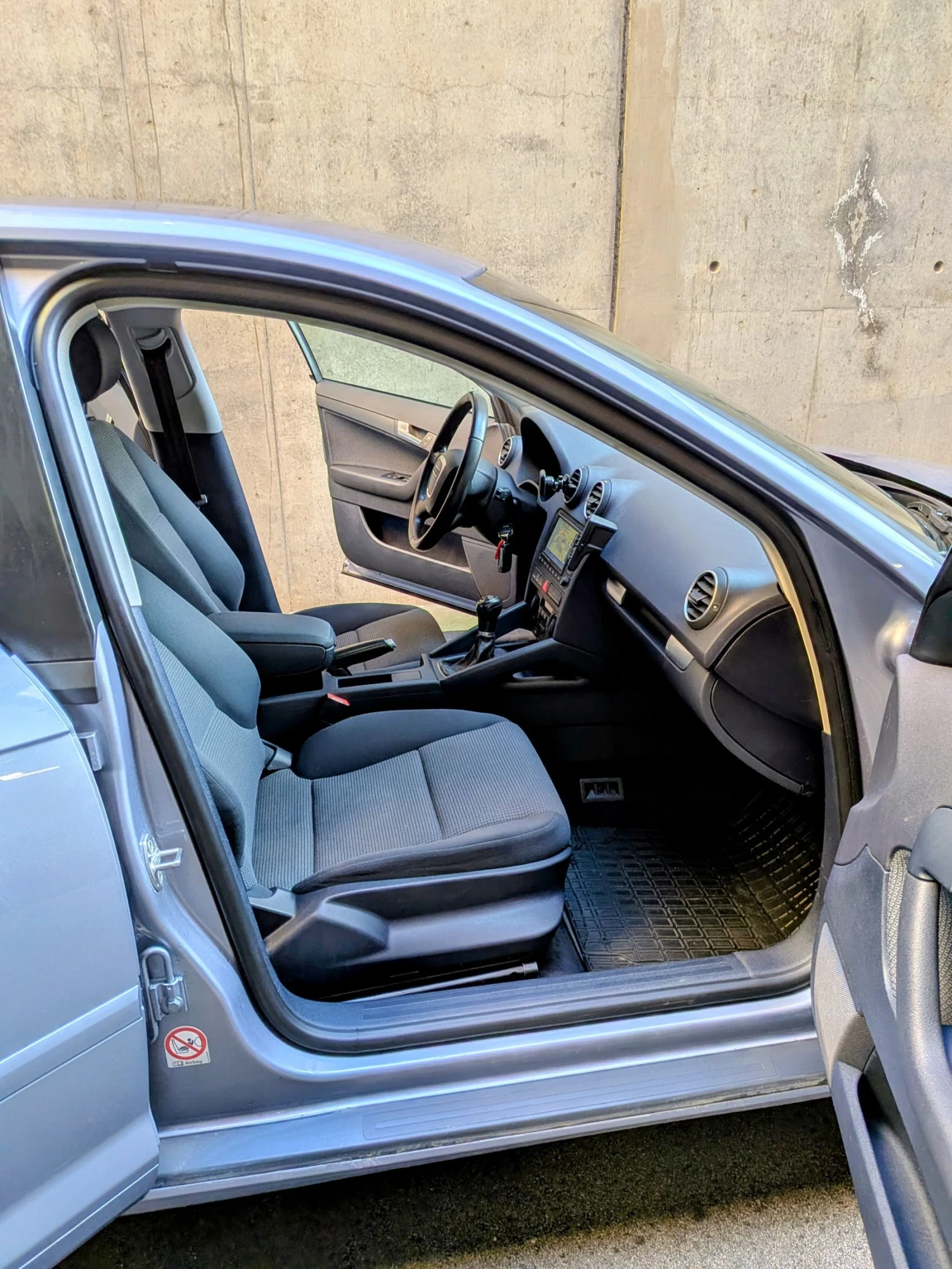 Audi A3 Audi A3 1.6FSI | Нави | Парктроник | Подгрев, снимка 7 - Автомобили и джипове - 54241094