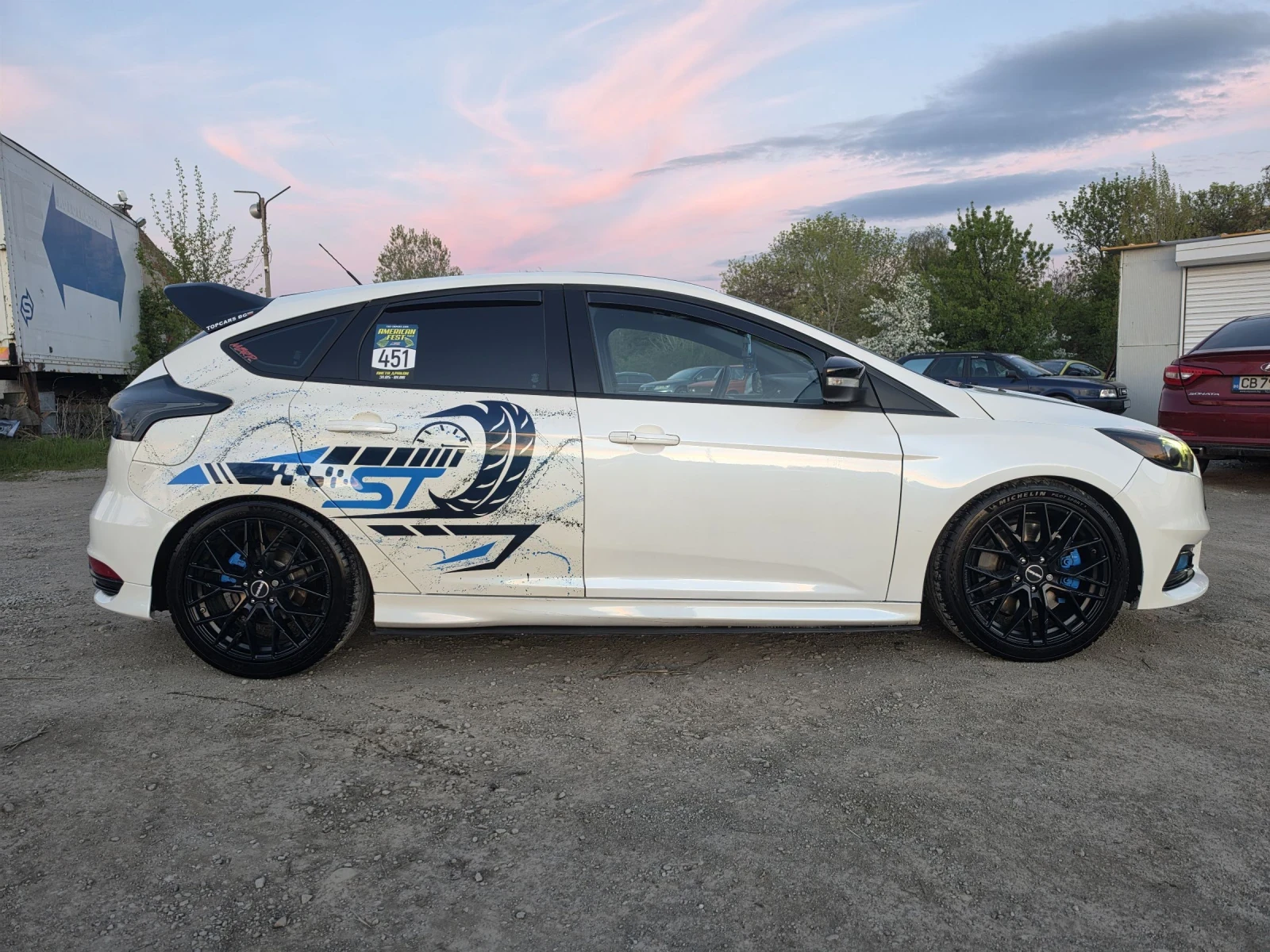 Ford Focus ST 300+  | Mobile.bg � ����������� 4