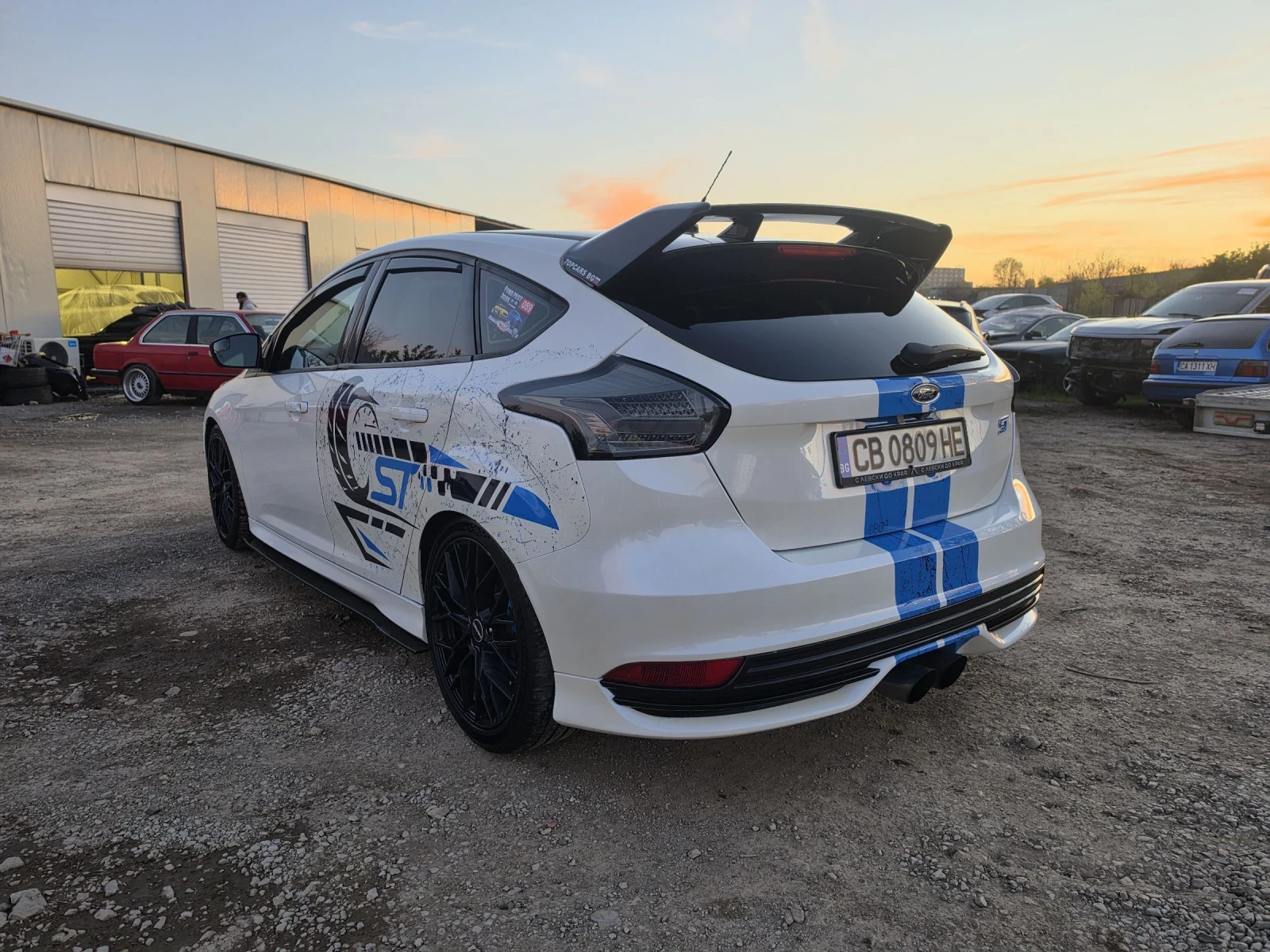 Ford Focus ST 300+  | Mobile.bg � ����������� 7