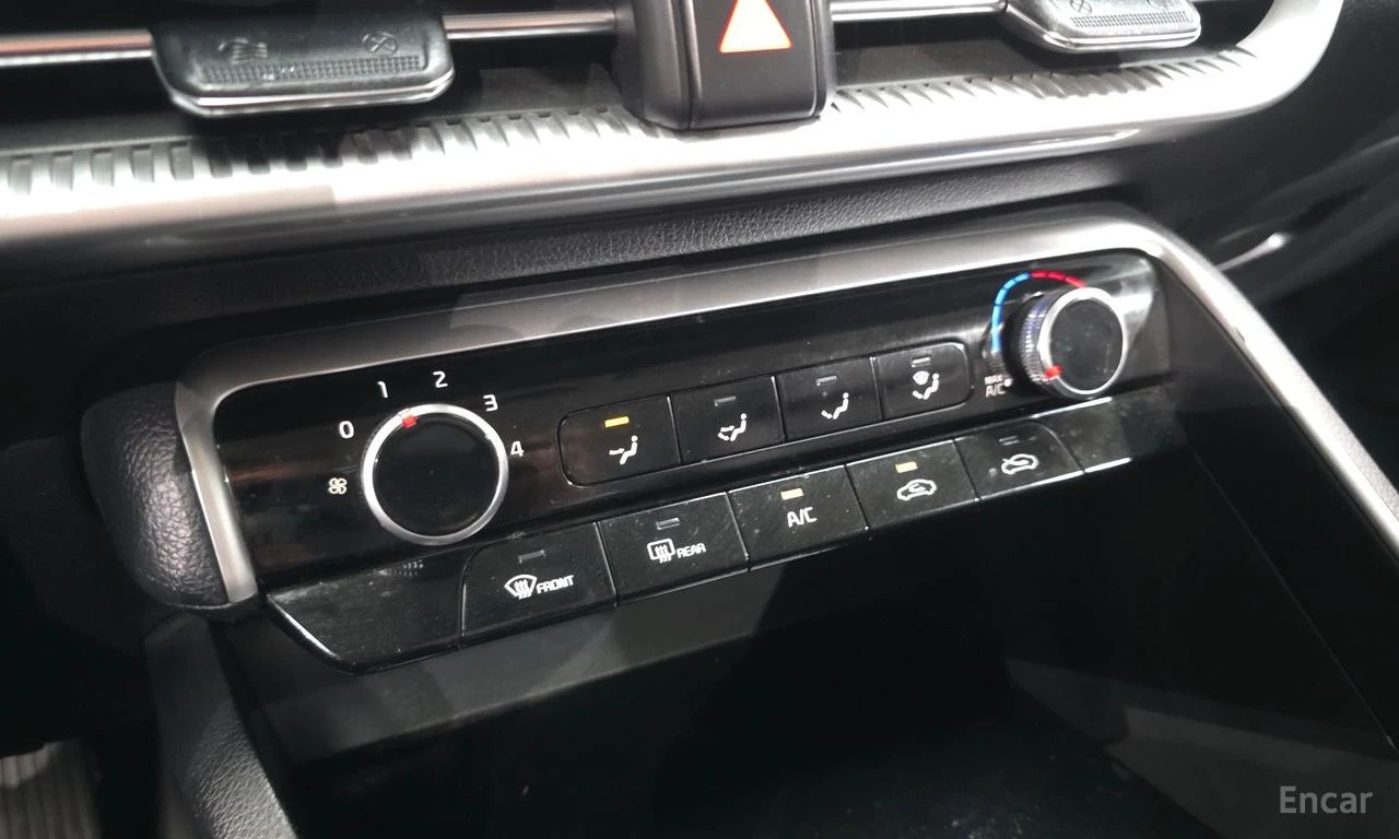 Kia K5 2.0* LPI* ПОДГРЕВ* КАМЕРА* КЕЙЛЕС* LANE* ASSIST* , снимка 9 - Автомобили и джипове - 54996621