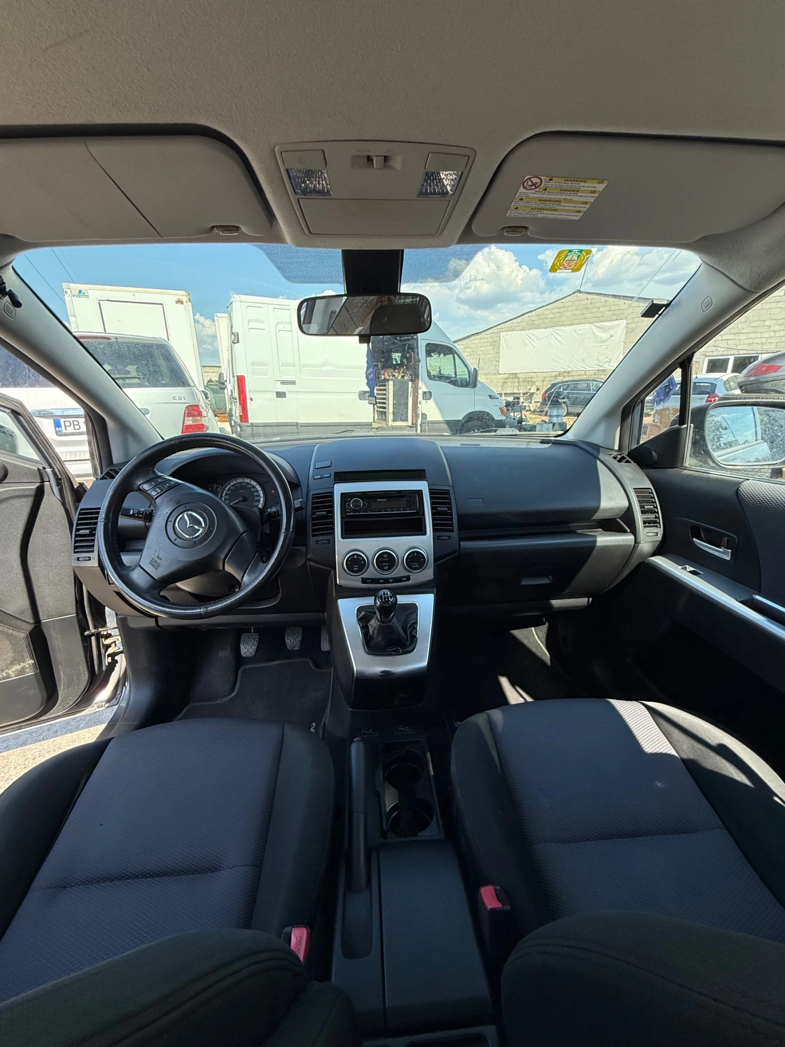 Mazda 5 2.0 confort Швейцария Ксенон, снимка 7 - Автомобили и джипове - 55076329