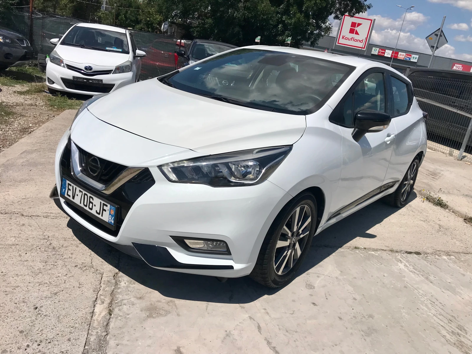 Nissan Micra 1.0i-Navi-2018-Face, снимка 3 - Автомобили и джипове - 55595644