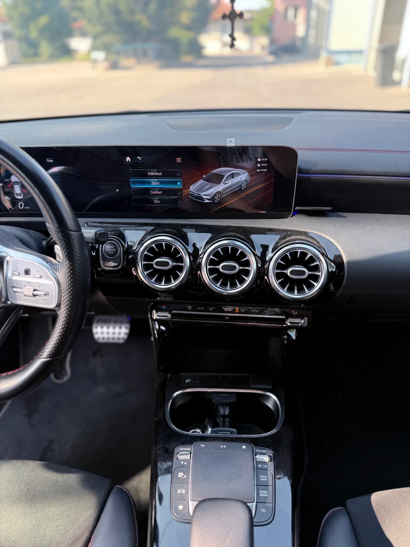 Mercedes-Benz CLA 200 AMG LINE 72000km, снимка 8 - Автомобили и джипове - 55901751
