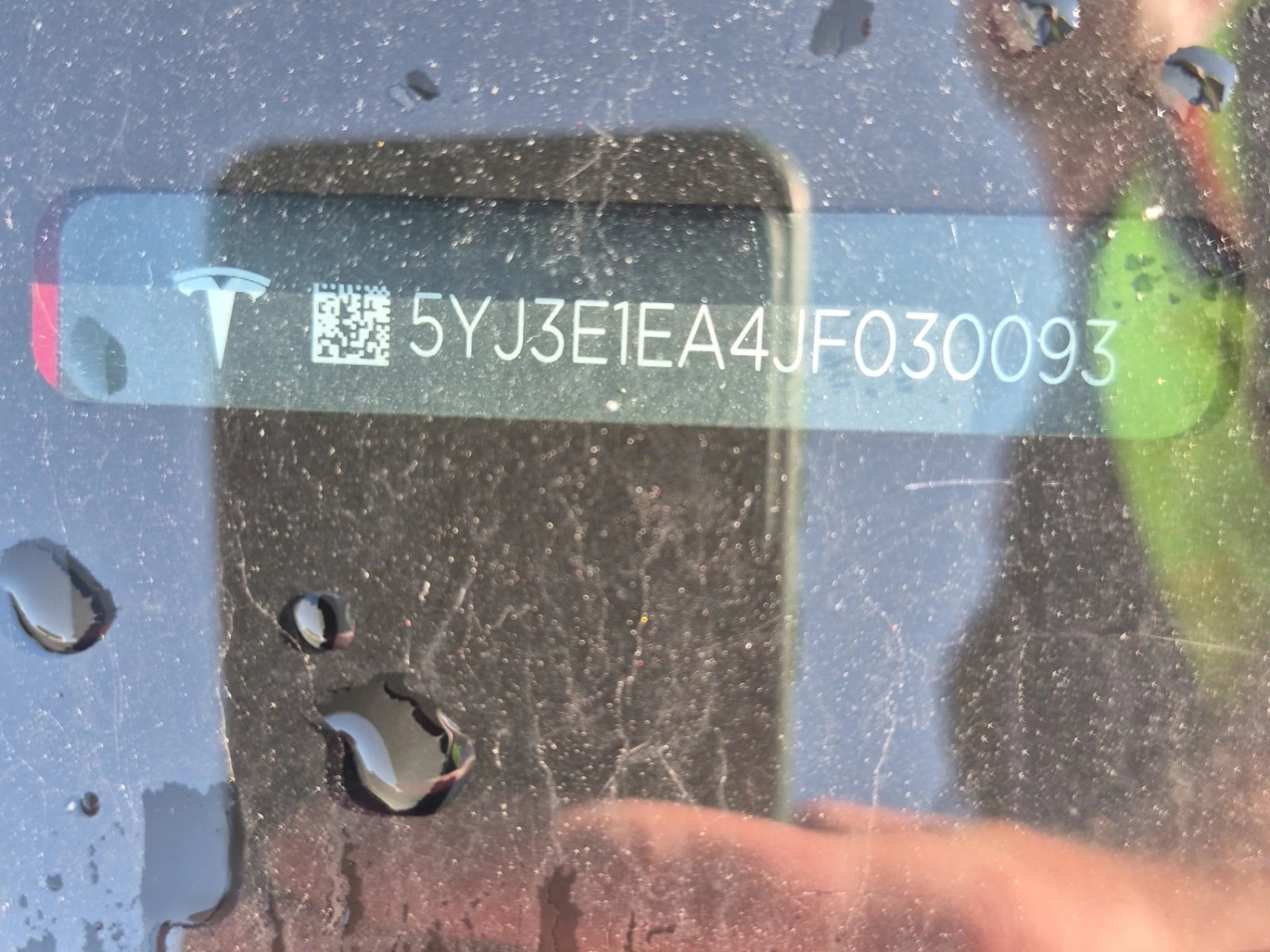 Tesla Model 3 * BASE * АВТОКРЕДИТ БЕЗ ПЪРВОНАЧАЛНА ВНОСКА* , снимка 16 - Автомобили и джипове - 55942354