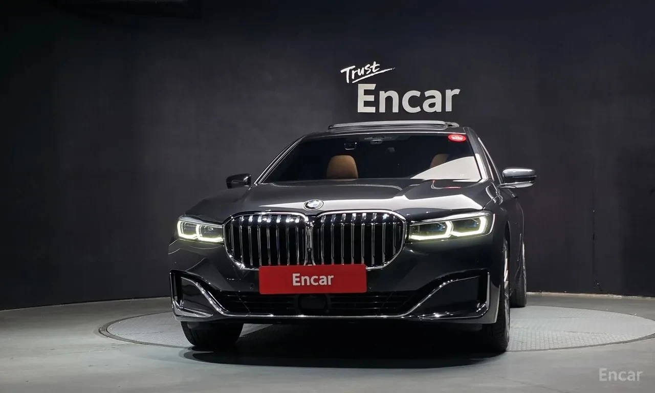 BMW 740 Li xDrive / Лазери / 360 / H&K / ОБДУХВАНЕ, снимка 3 - Автомобили и джипове - 55949295