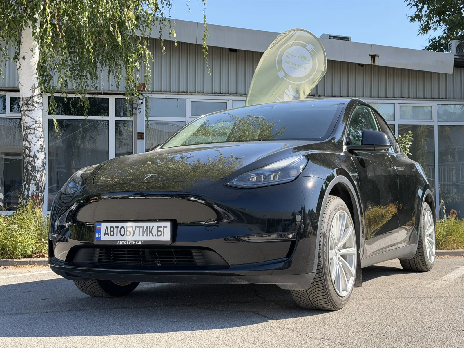 Tesla Model Y Long Range Dual AWD/ТЕГЛИЧ, снимка 2 - Автомобили и джипове - 56130335