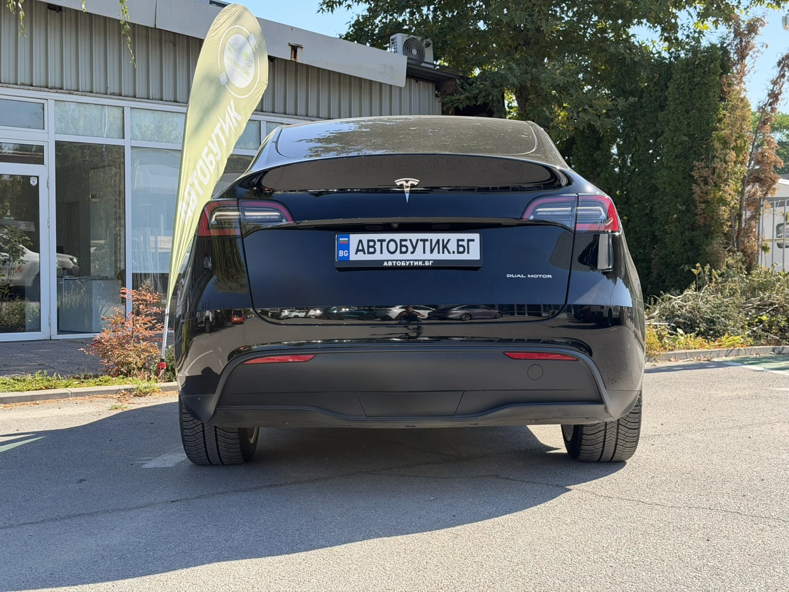 Tesla Model Y Long Range Dual AWD/ТЕГЛИЧ, снимка 5 - Автомобили и джипове - 56130335