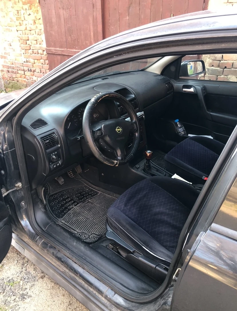 Opel Astra, снимка 6 - Автомобили и джипове - 56163757