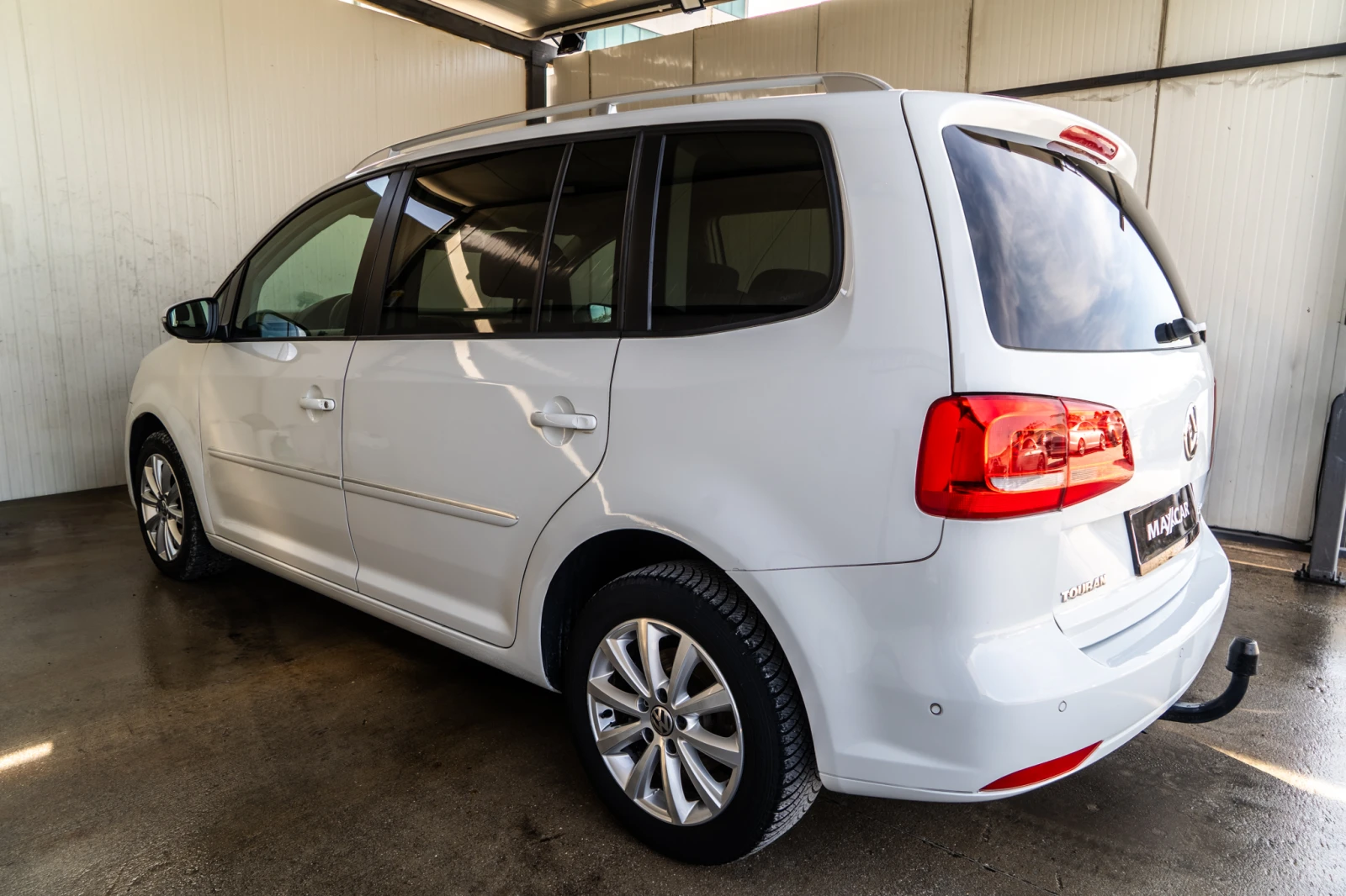 VW Touran 2.0TDI = 2014 = FULL MAX = TOP = ������ = �������� | Mobile.bg � ����������� 5