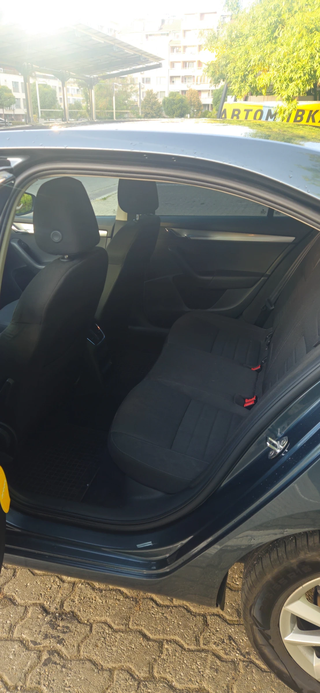 Skoda Octavia   2.0tdi 6 dsg  ������ 65000 ��  | Mobile.bg � ����������� 7
