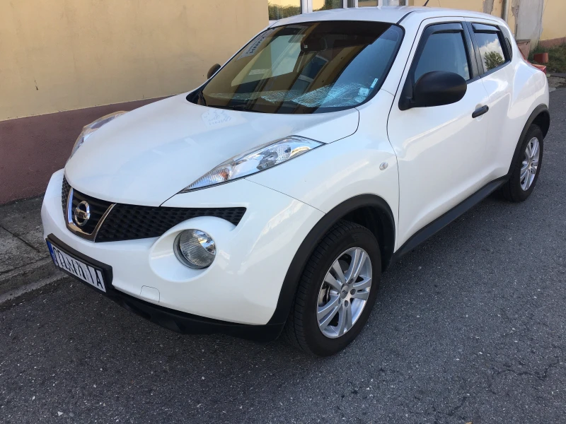 Nissan Juke, снимка 5 - Автомобили и джипове - 47454132