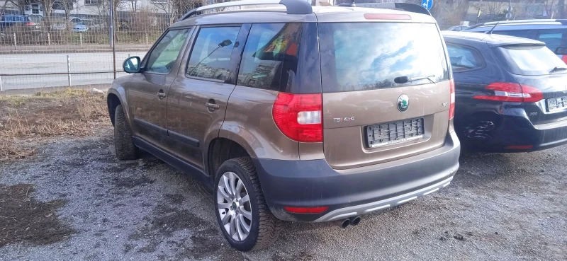 Skoda Yeti 1.8 й 4х4 6 СК., снимка 3 - Автомобили и джипове - 48708663