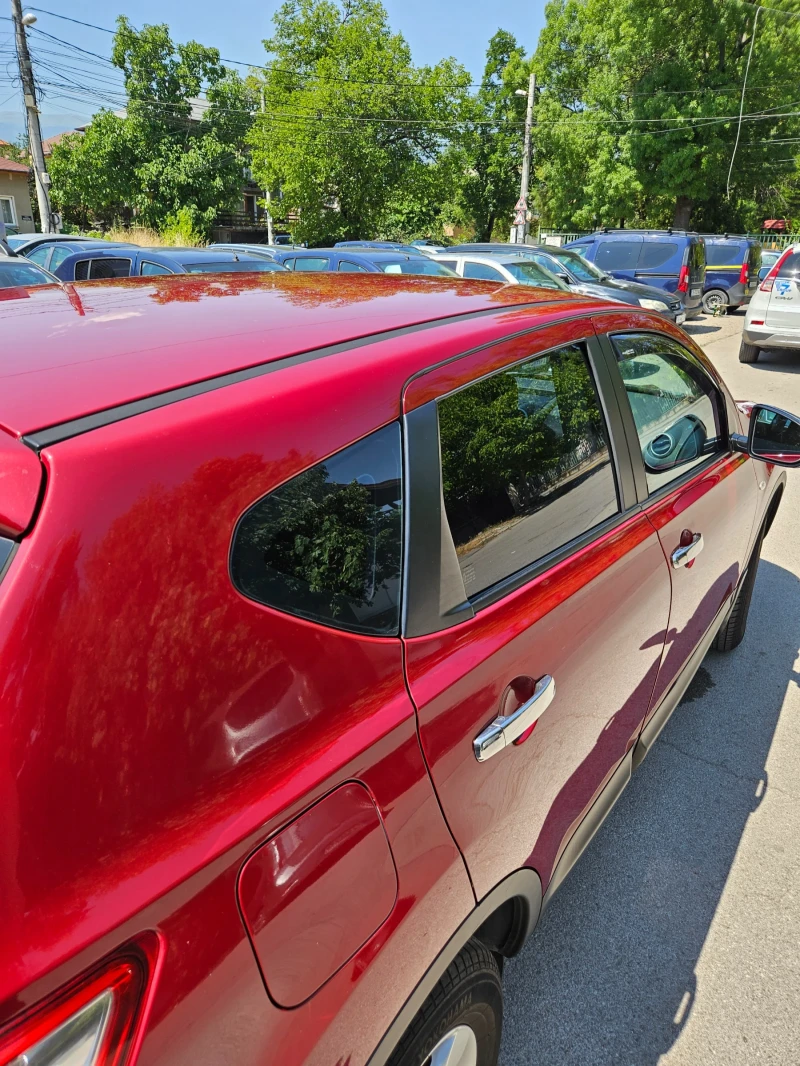 Nissan Qashqai 2.0i 4x4, снимка 5 - Автомобили и джипове - 52153483