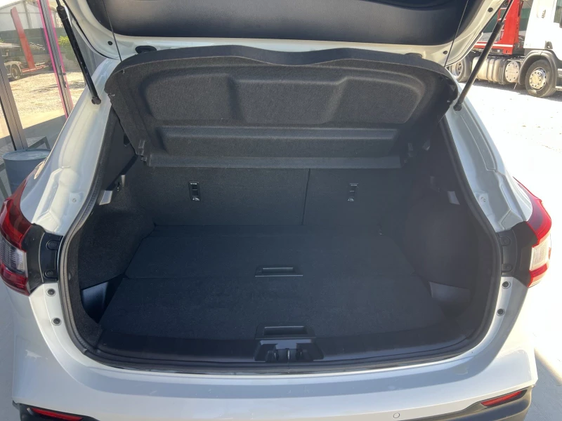 Nissan Qashqai 1.5 dci Face, снимка 10 - Автомобили и джипове - 51784798