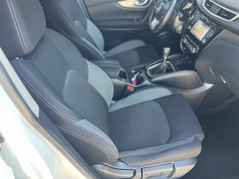 Nissan Qashqai 1.5 dci Face, снимка 12 - Автомобили и джипове - 51784798