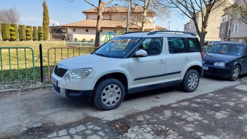 Skoda Yeti 1.8 TSI 4x4, снимка 13 - Автомобили и джипове - 52631582